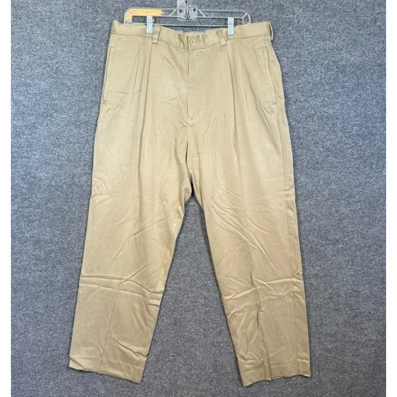 Tommy Bahama Chino Pants Mens 38x30 100% Silk Khaki Relaxed Pleated Old Money - Picture 1 of 13